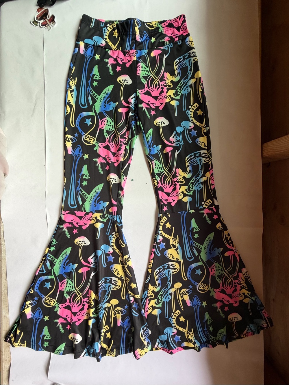 SHEIN Black Bell Bottom Leggings with Neon Mushroom Print
